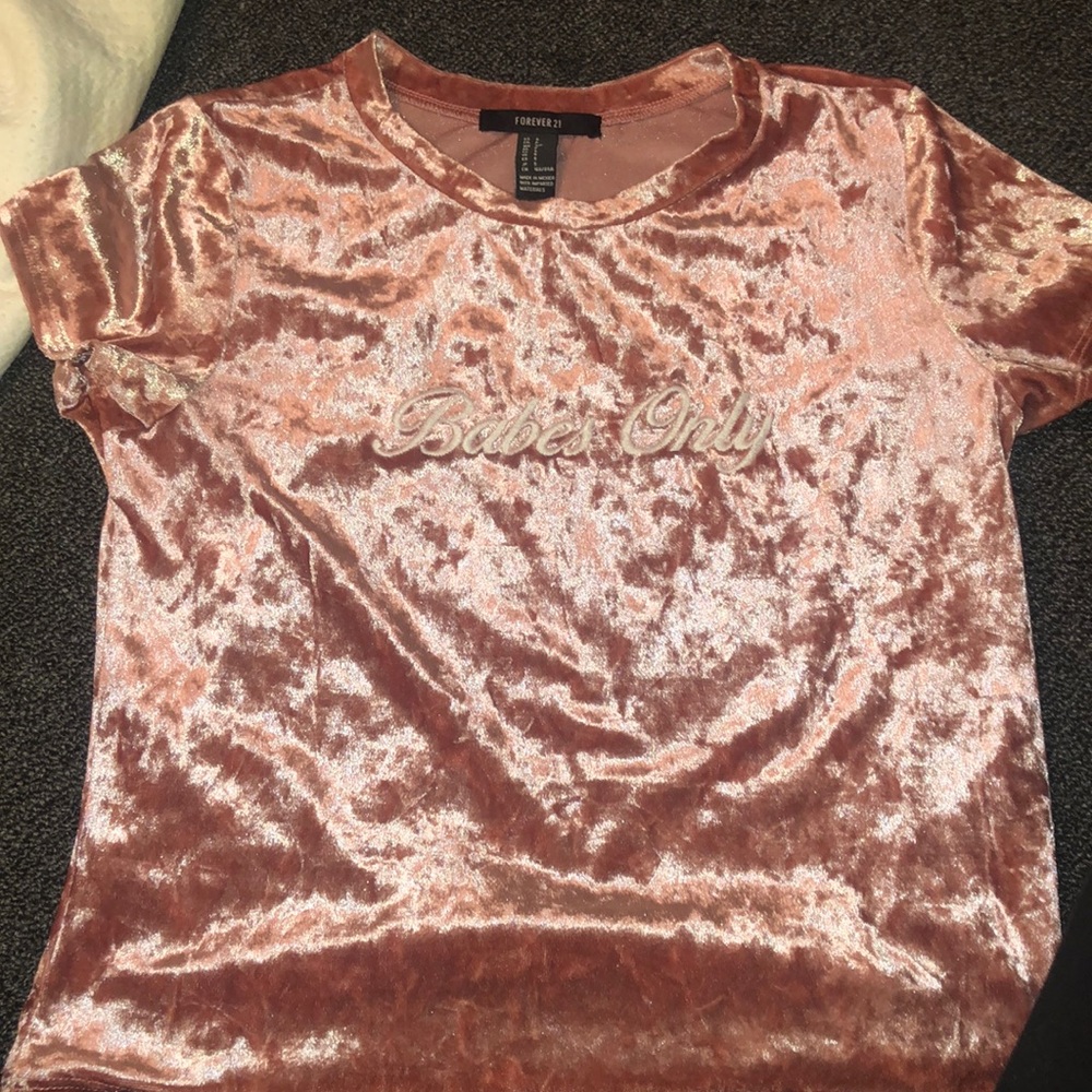 Crop top worm only twice